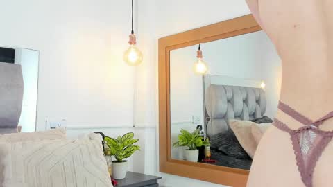 Samara Wells online show from January 2025 03:41:01 PM