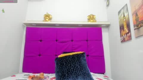 Snapshot of samay_sex18 chatting on June 2026 12:25:01 PM samay_sex18 online show from June 2026 12:25:01 PM