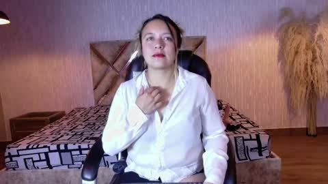 Snapshot of sami_1_8 chatting on April 2026 03:53:02 AM Samy online show from April 2026 03:53:02 AM