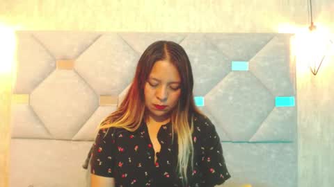 Snapshot of sami_1_8 chatting on June 2026 07:37:02 PM Samy online show from June 2026 07:37:02 PM