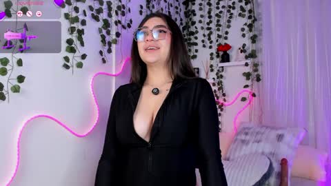 samii evans  online show from March 2026 01:16:02 AM