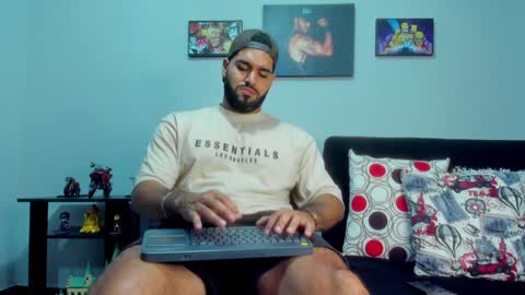 Snapshot of samir_hazard chatting on December 2024 03:36:02 AM samir_hazard online show from December 2024 03:36:02 AM