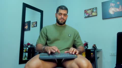 Snapshot of samir_hazard chatting on December 2024 02:53:02 AM samir_hazard online show from December 2024 02:53:02 AM