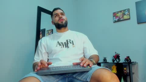 Snapshot of samir_hazard chatting on January 2025 02:25:01 AM samir_hazard online show from January 2025 02:25:01 AM