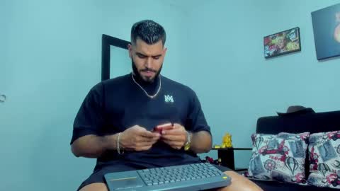 Snapshot of samir_hazard chatting on October 2025 07:33:01 PM samir_hazard online show from October 2025 07:33:01 PM