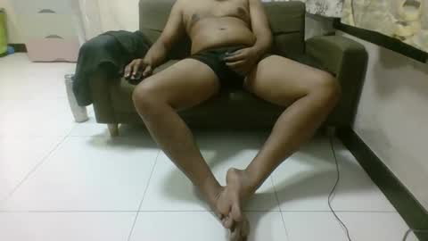 sammms1985 online show from November 2025 05:35:02 PM