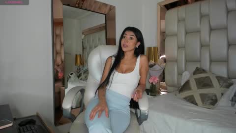 Sammy online show from November 2025 04:46:01 PM