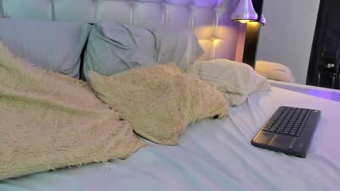 Axel online show from March 2025 01:36:02 AM