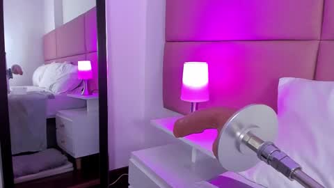 Sammy Morales online show from February 2026 01:39:02 PM