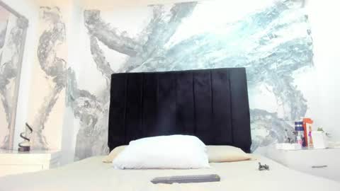 Snapshot of sammymorales_ chatting on May 2026 03:46:01 AM Sammy online show from May 2026 03:46:01 AM