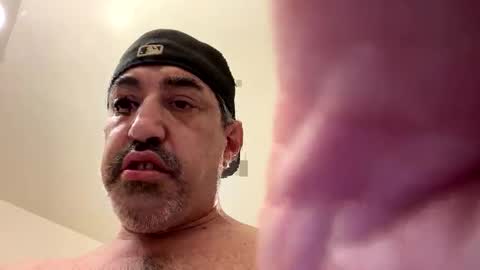 Snapshot of sammysausage2 chatting on May 2026 06:27:01 PM sammysausage2 online show from May 2026 06:27:01 PM