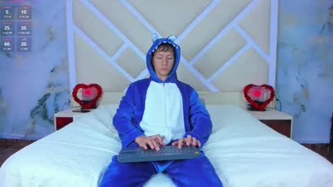 Snapshot of sammysex_ chatting on December 2025 12:10:01 PM SAMMY online show from December 2025 12:10:01 PM