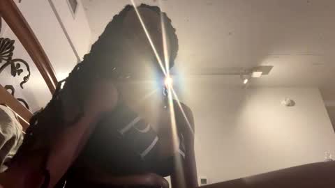 Samoanne online show from December 2024 09:00:01 AM