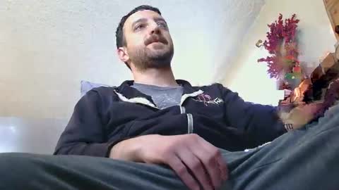 Snapshot of samthebully chatting on January 2026 09:53:02 PM SamTheBully online show from January 2026 09:53:02 PM