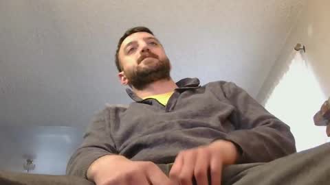 Snapshot of samthebully chatting on February 2026 12:48:01 AM SamTheBully online show from February 2026 12:48:01 AM