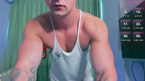 Snapshot of samuel_andrew chatting on December 2024 01:47:01 AM Samuel online show from December 2024 01:47:01 AM