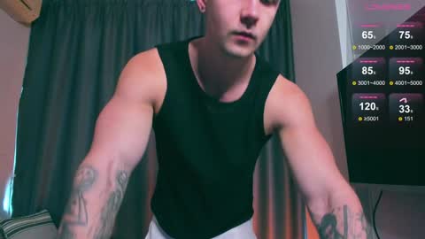 Snapshot of samuel_andrew chatting on February 2025 04:59:01 AM Samuel online show from February 2025 04:59:01 AM