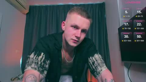 Snapshot of samuel_andrew chatting on February 2025 01:55:01 AM Samuel online show from February 2025 01:55:01 AM