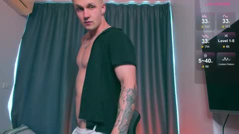 Snapshot of samuel_andrew chatting on February 2025 05:41:01 AM Samuel online show from February 2025 05:41:01 AM