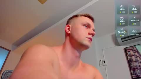 Snapshot of samuel_andrew chatting on November 2025 02:14:01 AM Samuel online show from November 2025 02:14:01 AM