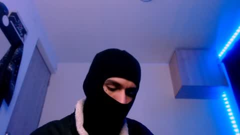   online show from February 2025 09:05:02 AM