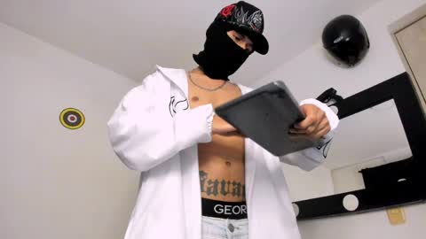   online show from April 2026 10:29:01 PM