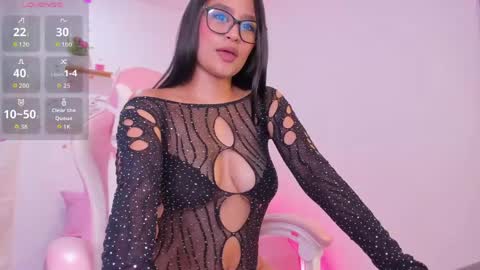 Snapshot of samy_bloom18 chatting on May 2026 11:39:02 AM online show from May 2026 11:39:02 AM