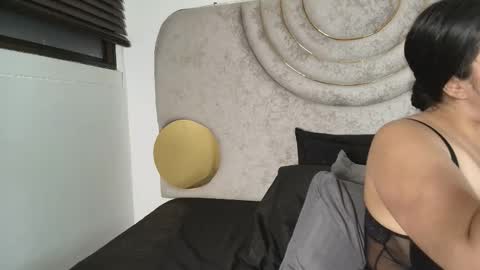 S A M Y  G R E Y  online show from January 2026 03:42:02 AM