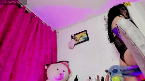 Snapshot of samy_ice chatting on May 2026 11:00:01 PM samy_ice online show from May 2026 11:00:01 PM