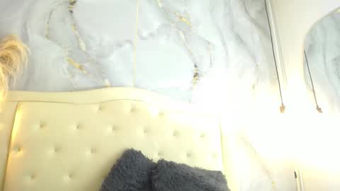 S A M A N T H A  online show from December 2025 01:16:01 PM