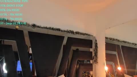 Find me at  when im offline here. online show from December 2024 07:07:02 PM