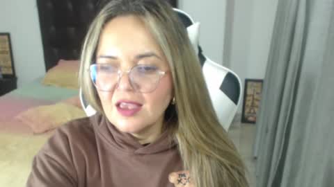 samy_vsn online show from February 2025 01:40:02 AM