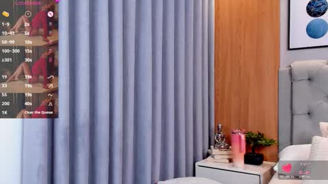 Samy Bennet online show from January 2026 12:42:01 PM