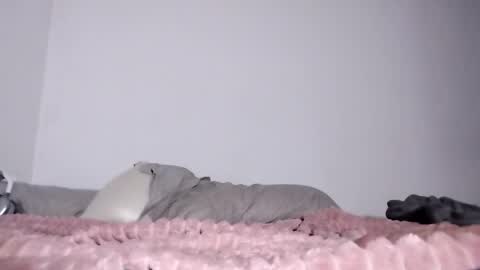 Snapshot of samymoon3 chatting on December 2024 01:46:01 PM Samymoon online show from December 2024 01:46:01 PM