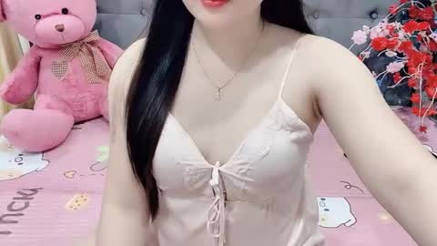 sanami_sian_ online show from November 2025 01:44:02 PM