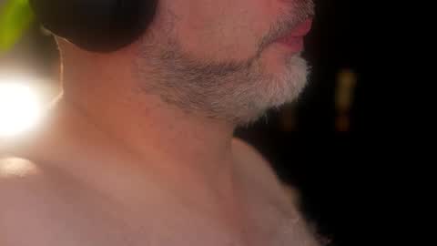 Sanders online show from September 2025 01:57:02 PM