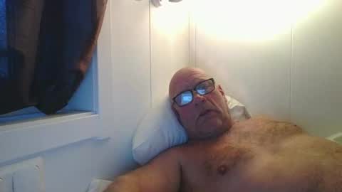 Snapshot of sandnesrune523 chatting on March 2026 05:34:01 AM sandnesrune523 online show from March 2026 05:34:01 AM