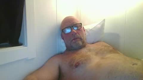 Snapshot of sandnesrune523 chatting on March 2026 04:18:02 AM sandnesrune523 online show from March 2026 04:18:02 AM
