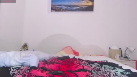 Sandra online show from March 2025 10:10:01 PM