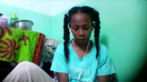 sandra1253099 online show from November 2025 06:34:01 PM