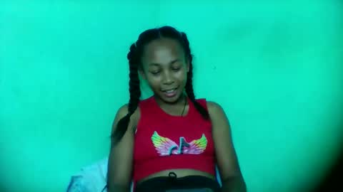 sandra1253099 online show from February 2026 06:44:01 PM