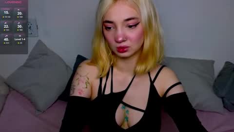 Sandra online show from October 2025 08:15:01 AM