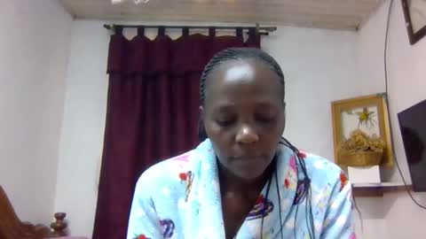 Snapshot of sandra_milly chatting on February 2026 10:13:02 AM sandra online show from February 2026 10:13:02 AM