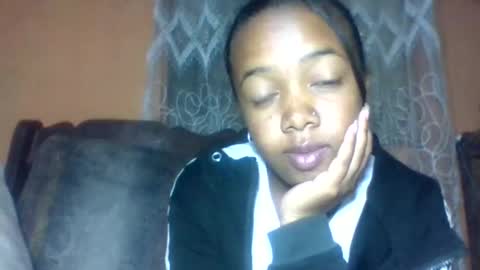 Snapshot of sandriana26 chatting on April 2026 05:43:02 PM sandriana26 online show from April 2026 05:43:02 PM