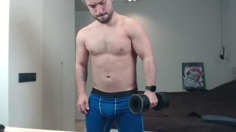 Snapshot of sandro_best chatting on April 2026 12:29:02 PM DeAlex online show from April 2026 12:29:02 PM