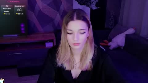 sandy_belle88 online show from November 2025 08:09:01 PM