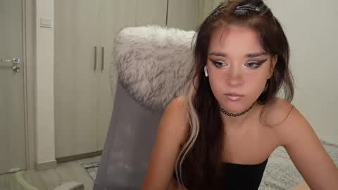 Snapshot of sandy_candycrush chatting on April 2026 04:53:02 PM Sandy Nekochan online show from April 2026 04:53:02 PM