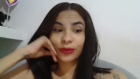Snapshot of sandycrus112021 chatting on December 2024 10:47:02 PM sandycrus112021 online show from December 2024 10:47:02 PM