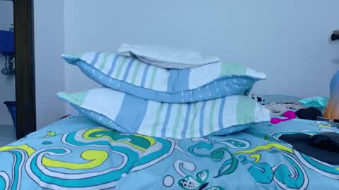 Snapshot of sandylau_ chatting on December 2025 09:30:01 PM sandy online show from December 2025 09:30:01 PM