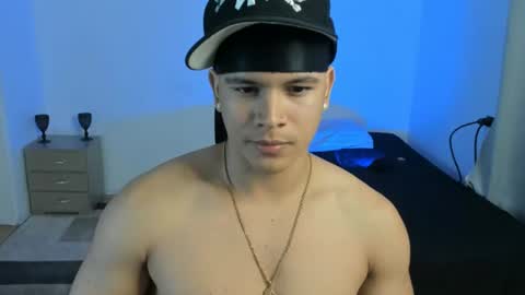Snapshot of sant_wahlberg chatting on June 2026 12:53:02 AM Sant online show from June 2026 12:53:02 AM